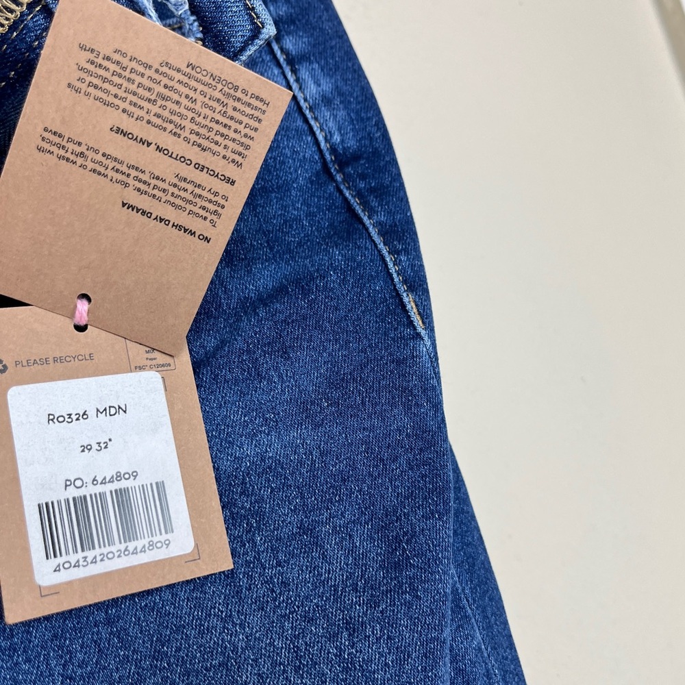 BODEN Ultra High Rise Super Flare Blue Jeans Size 29 Length 32 Inseam - Picture 8 of 9